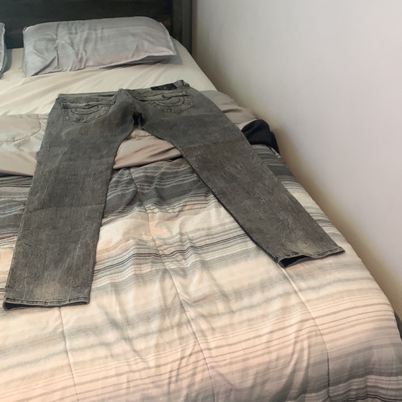 true religion jeans - Picture 3 of 3